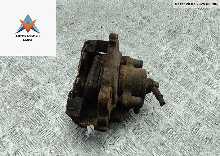 суппорт передний правый Skoda Octavia mk2 (A5 1Z) 2005, 2.0 л., дизель, МКПП, зелёный, универсал - фото №1