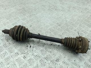 полуось передняя левая (приводной вал, ШРУС) Volkswagen Polo 2002, 1.2 л., бензин, МКПП, чёрный, хетчбэк 3 дв.