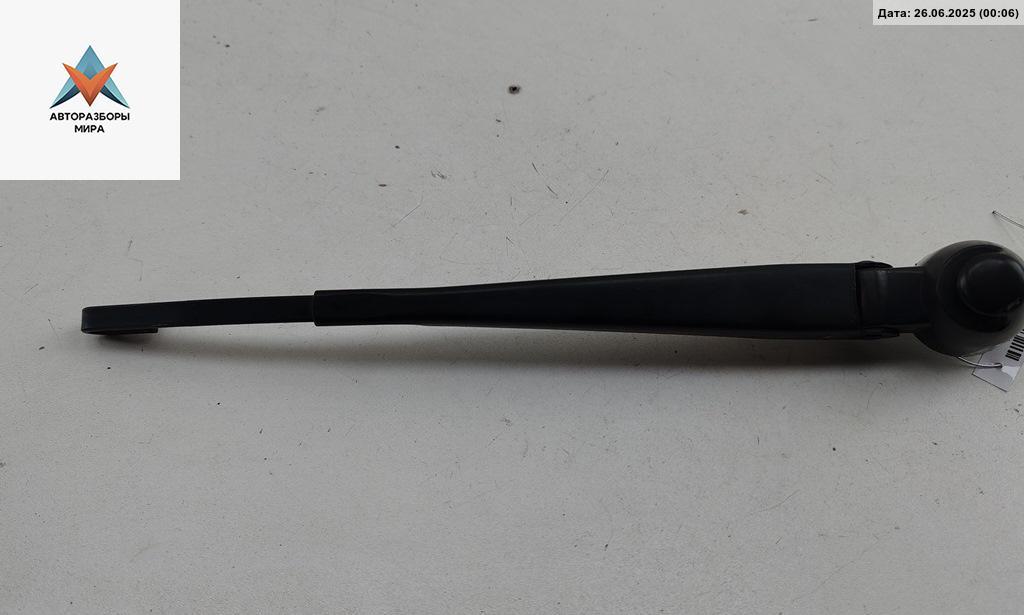 Щеткодержатель (поводок стеклоочистителя) задний Mercedes-Benz C-Класс W203/S203/CL203 2002, 1.8 л., бензин, АКПП, синий, универсал, A2038201544 - фото №1