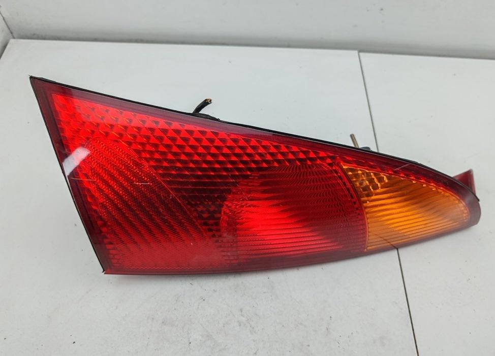 фонарь задний правый Ford Focus I 2003, 1.6 л., i, бензин, МКПП, чёрный, хетчбэк 3 дв., 1M51-13404