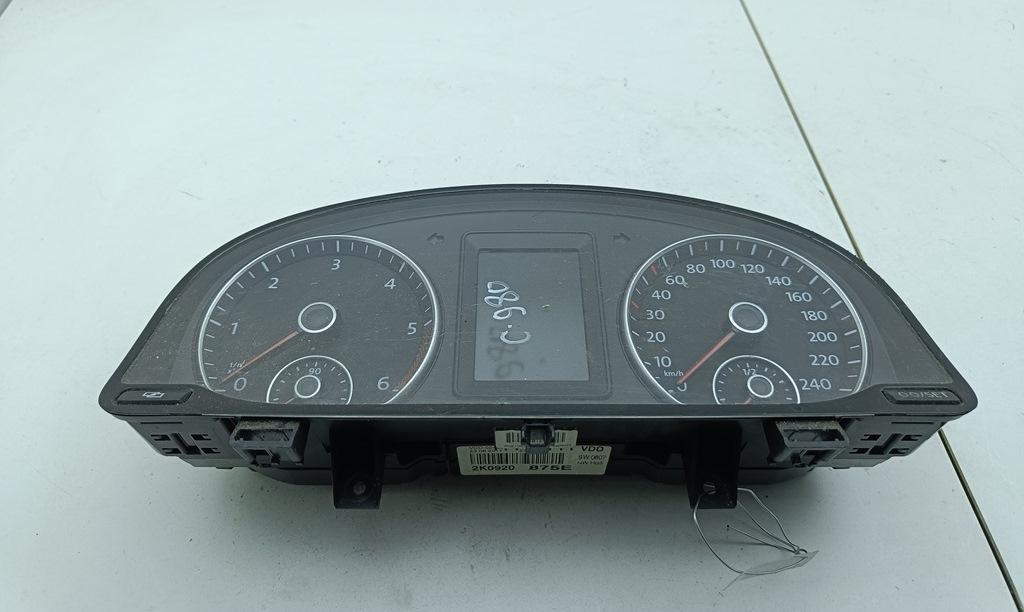 приборная панель Volkswagen Caddy 2011, 1.6 л., дизель, МКПП, белый, фургон, 2K0920875E