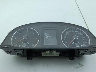 приборная панель Volkswagen Caddy 2011, 1.6 л., дизель, МКПП, белый, фургон, 2K0920875E