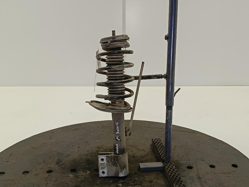 Стойка Peugeot 3008 1 поколение 2012, цвет - фото №1