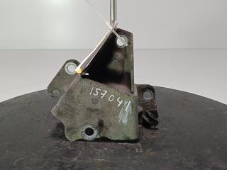 Кронштейн крепления балки подвески Renault Laguna 2 поколение 2003, цвет