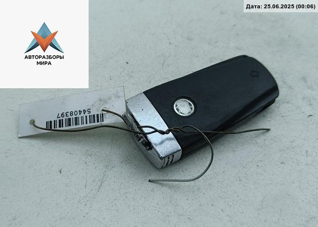 ключ Volkswagen Passat B6 2006, 2.0 л., дизель, МКПП, чёрный, универсал - фото №1