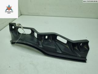 кронштейн переднего бампера Volkswagen Passat B6 2008, 1.8 л., бензин, МКПП, чёрный, универсал, 3C0807889