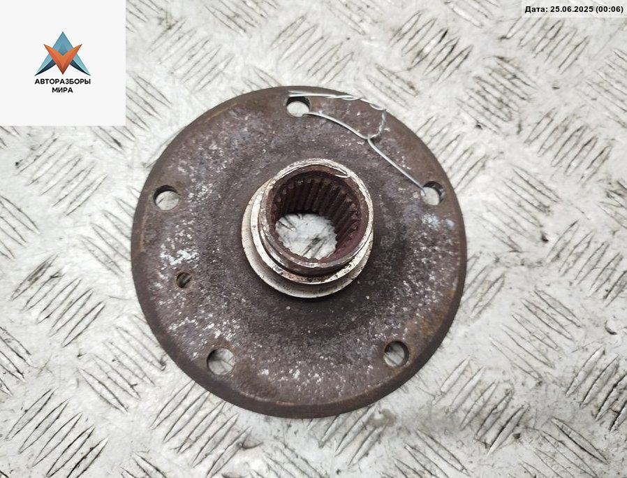 Фланец ступицы задней BMW 3 серия E36 1994, 1.6 л., бензин, МКПП, серый, седан, 1093693 - фото №1