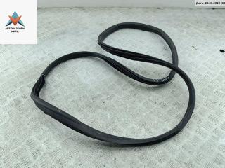 уплотнитель двери Renault Captur 1 поколение 2016, 1.2 л., бензин, АКПП, серый, внедорожник 5 дв.