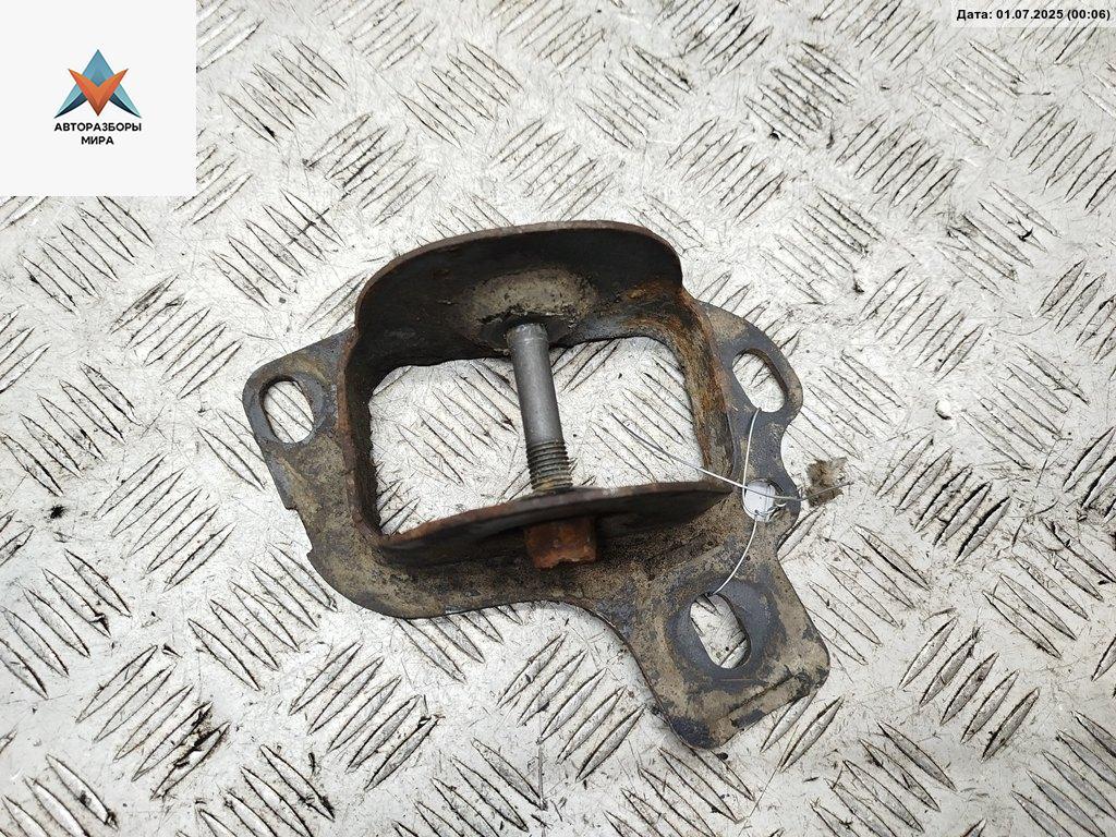 кронштейн (крепление) BMW 3 серия E36 1994, 1.6 л., бензин, МКПП, серый, седан, 3411877 - фото №1