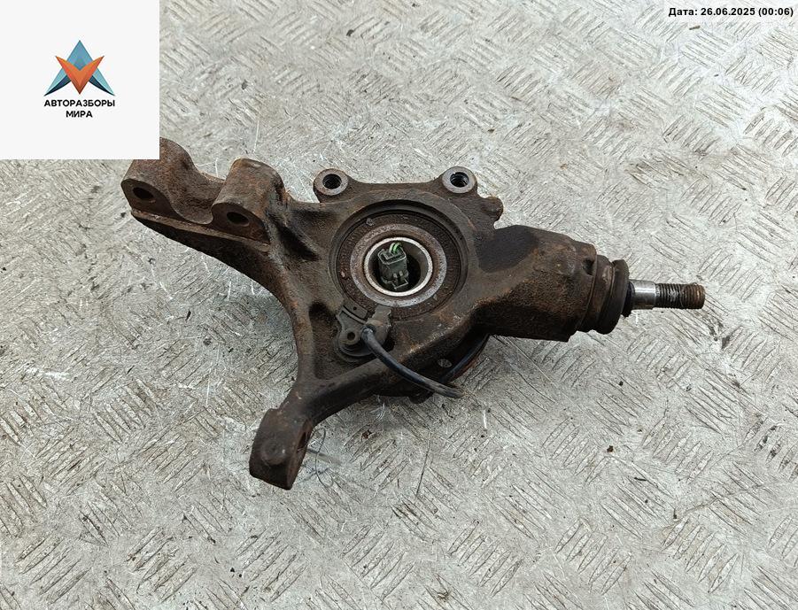 ступица передняя левая Peugeot 307 1 поколение 2002, 2.0 л., бензин, МКПП, синий, хетчбэк 5 дв. - фото №1
