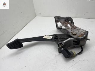 педаль тормоза Kia Sportage 3 поколение 2012, 2.0 л., бензин, МКПП, чёрный, внедорожник 5 дв.