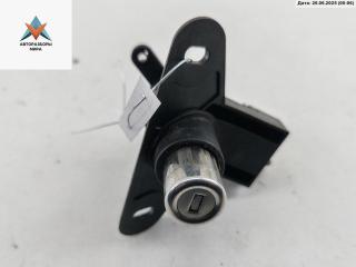 кнопка открытия багажника Opel Zafira 1 поколение (A) [рестайлинг] 2005, 1.8 л., бензин, МКПП, чёрный, минивэн