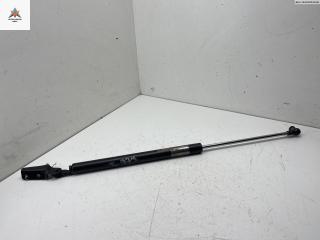 амортизатор крышки багажника (3-5 двери) Subaru Forester 2 поколение (SG) [рестайлинг] 2006, 2.0 л., бензин, МКПП, чёрный, внедорожник 5 дв.