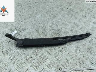 Щеткодержатель (поводок стеклоочистителя) задний Volvo S40 2 поколение 2005, 2.0 л., дизель, МКПП, чёрный, универсал