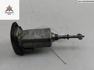 ручка наружная передняя правая Mercedes-Benz M-Class ML W163 1998, 2.3 л., бензин, МКПП, чёрный, внедорожник 5 дв.