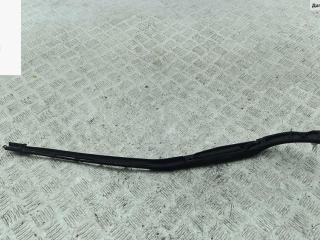 Щеткодержатель (поводок стеклоочистителя) передний Peugeot 307 1 поколение [рестайлинг] 2006, 1.6 л., бензин, МКПП, серый, хетчбэк 3 дв.