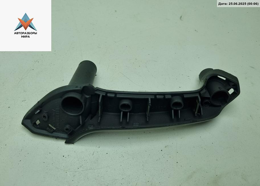 ручка внутренняя задняя правая Volkswagen Touran 1 поколение 2003, 1.6 л., бензин, МКПП, серый, минивэн, 1T0868188B - фото №1