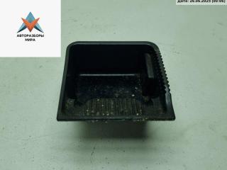 пепельница Volkswagen Bora 1 поколение 2004, 2.0 л., бензин, МКПП, чёрный, седан, 1J0857311A