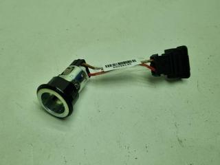 прикуриватель Volkswagen Passat B6 2008, 1.8 л., бензин, МКПП, чёрный, универсал, 3C0919299