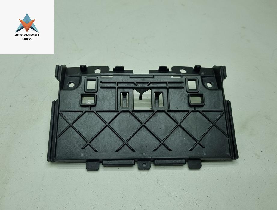 накладка декоративная Volkswagen Passat B6 2008, 1.8 л., бензин, МКПП, чёрный, универсал, 3C0863615 - фото №1