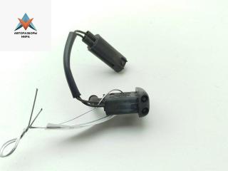 форсунка омывателя лобового стекла BMW 3 серия E46 [рестайлинг] 2002, 2.0 л., дизель, МКПП, серый, хетчбэк 3 дв., 8362821