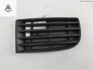 заглушка (решетка) в бампер Volkswagen Golf 5 поколение 2005, 1.4 л., бензин, МКПП, чёрный, хетчбэк 5 дв., 1K0853666