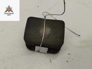 кронштейн радиатора Audi A4 B6 2002, 2.5 л., дизель, МКПП, синий, универсал, 4B3121276