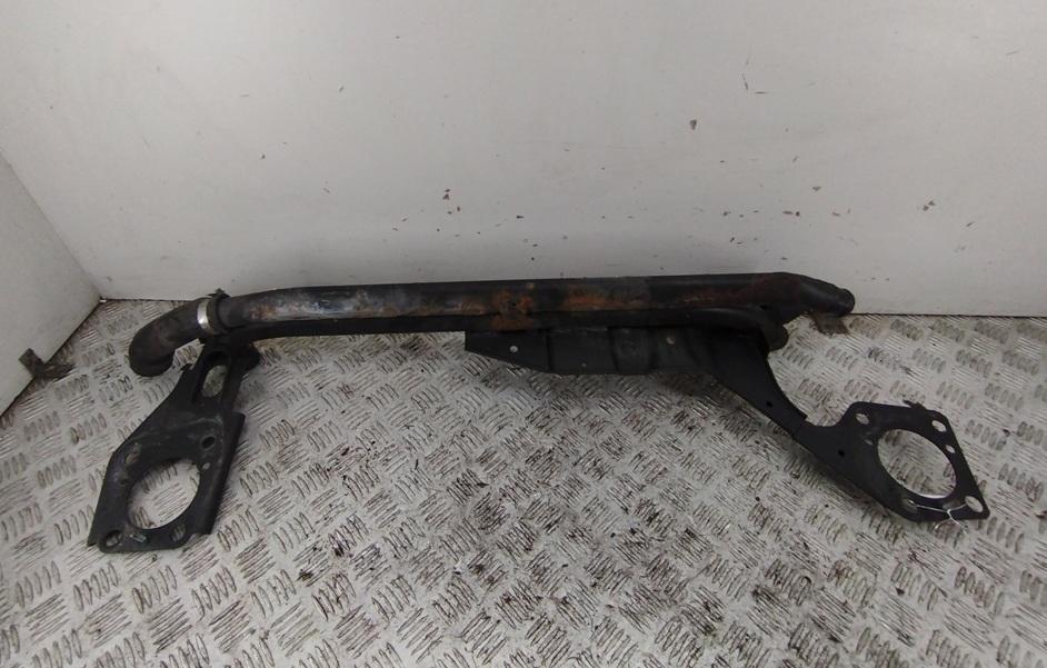 балка под радиатор Audi A4 B6 2002, 2.5 л., дизель, АКПП, серый, универсал, 8E0199521AA