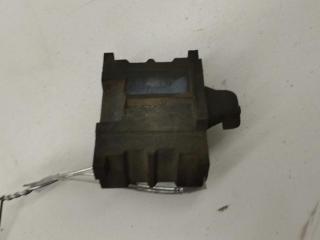 кронштейн радиатора Audi A6 C5 1999, 2.5 л., дизель, МКПП, серый, седан, 8D0260425