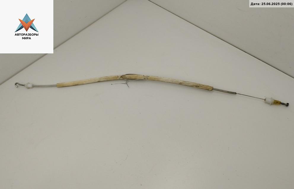 трос двери Audi A6 4B/C5 1998, 2.4 л., бензин, МКПП, серый, универсал - фото №1