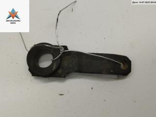 кронштейн радиатора Audi 80 8C/B4 1992, 2.0 л., бензин, МКПП, красный, седан