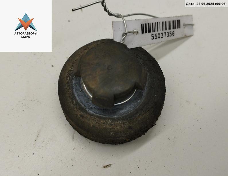 кронштейн радиатора Audi A6 4B/C5 1999, 2.5 л., дизель, МКПП, серый, седан, 8D0121275 - фото №1