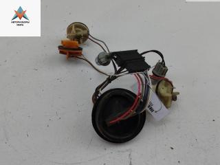 Патрон лампы фонаря Skoda Fabia 2 поколение (5J) [рестайлинг] 2010, 1.2 л., бензин, МКПП, красный, хетчбэк 5 дв., 191972716