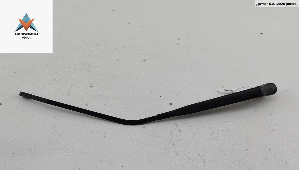 Щеткодержатель (поводок стеклоочистителя) задний Mazda 6 GG 2002, 2.0 л., дизель, МКПП, серый, хетчбэк 5 дв., L6633NWB - фото №1