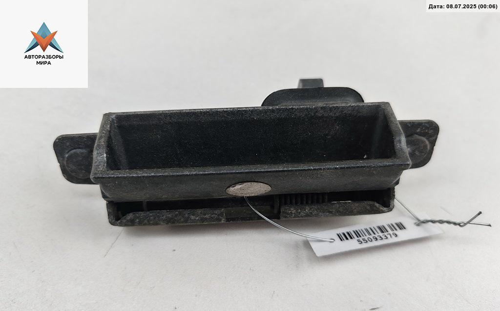 ручка крышки багажника Mazda 6 GG 2002, серый, хетчбэк 5 дв. - фото №1