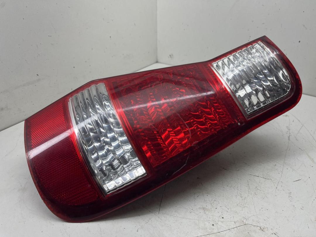 фонарь задний правый Hyundai Matrix 2008, 1.8 л., бензин, МКПП, синий, минивэн