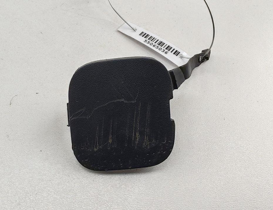 заглушка (решетка) в бампер Renault Megane 2 поколение 2004, 1.4 л., бензин, МКПП, серый, хетчбэк 5 дв., 8200115121 - фото №1