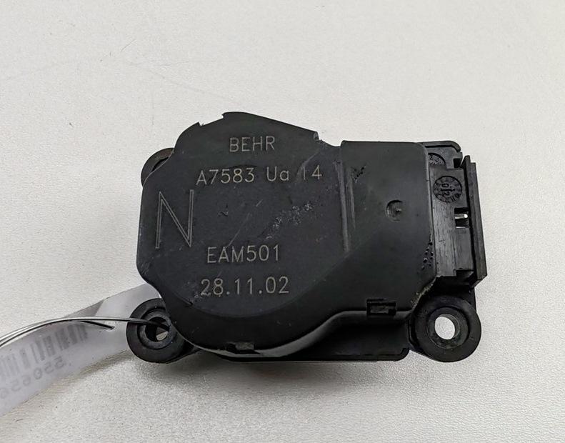 моторчик заслонки печки Mercedes-Benz S-Class W220 2002, 3.7 л., бензин, АКПП, чёрный, седан, A7583UA14