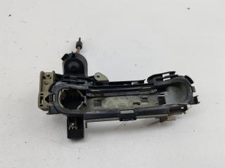 Корпус (держатель) ручки двери передней левой Audi A4 B6 2002, 2.5 л., дизель, МКПП, синий, универсал, 8E1837886