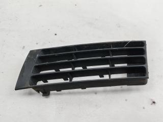 заглушка (решетка) в бампер Audi A4 B5 2000, 1.9 л., дизель, АКПП, красный, седан, 8D0807345AA