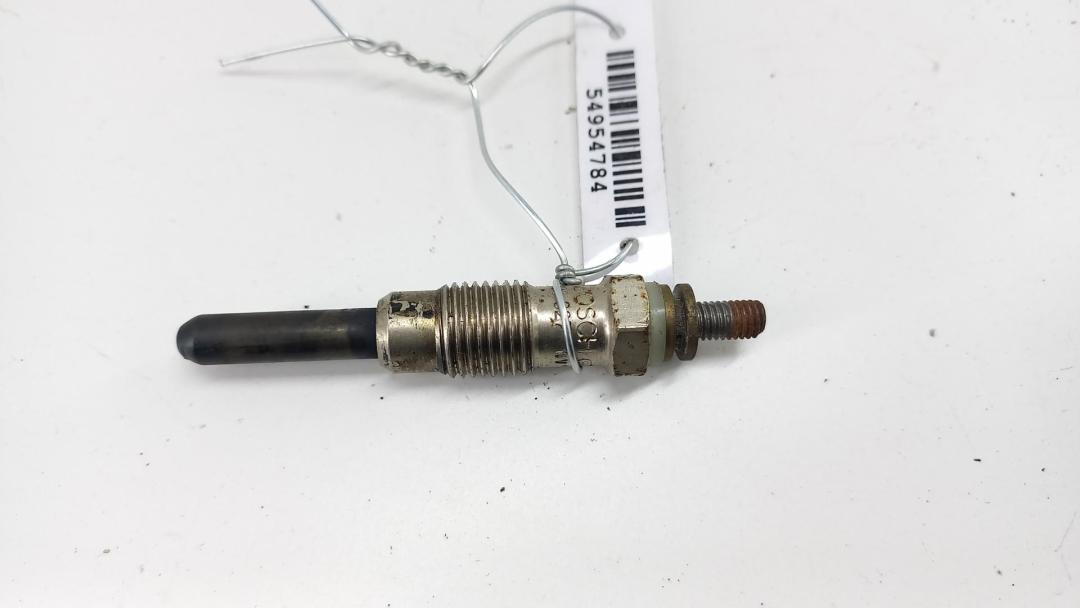 свеча накала BMW 5 E34 1989, 2.4 л., дизель, МКПП, серый, седан, 0250201027