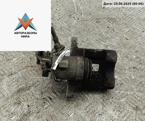 суппорт задний правый Volkswagen Golf 5 поколение 2005, 1.4 л., бензин, МКПП, чёрный, хетчбэк 5 дв. - фото №1