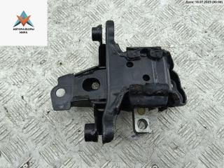 подушка крепления двигателя Skoda Fabia 1 поколение (6Y) 2001, 1.4 л., бензин, МКПП, серый, хетчбэк 5 дв.