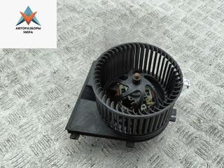 моторчик печки Volkswagen Golf 4 поколение 1999, 2.0 л., бензин, МКПП, серый, хетчбэк 5 дв., 1J1819021A