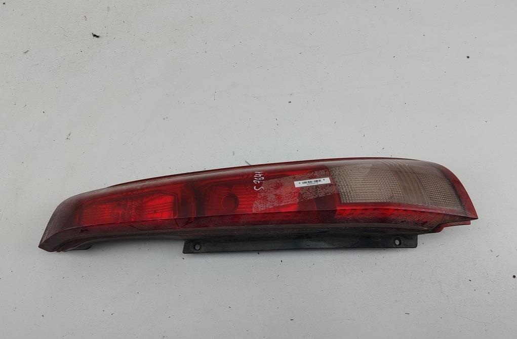 фонарь задний правый Nissan X-Trail T30 2005, 2.2 л., дизель, МКПП, серый, внедорожник 5 дв.