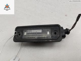 подсветка номера Volkswagen Golf 5 поколение 2005, 1.4 л., бензин, МКПП, чёрный, хетчбэк 5 дв., 1J694302