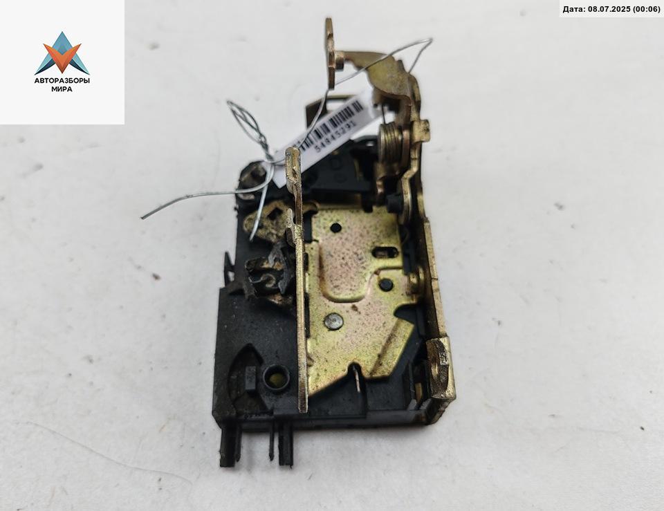 замок двери передней правой Renault Espace 3 поколение 1997, 2.0 л., бензин, МКПП, зелёный, минивэн - фото №1