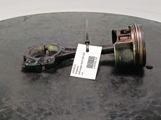 поршень Volkswagen Golf 5 поколение 2004, цвет