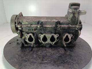 Головка блока цилиндров Volkswagen Golf 5 поколение 2003, цвет