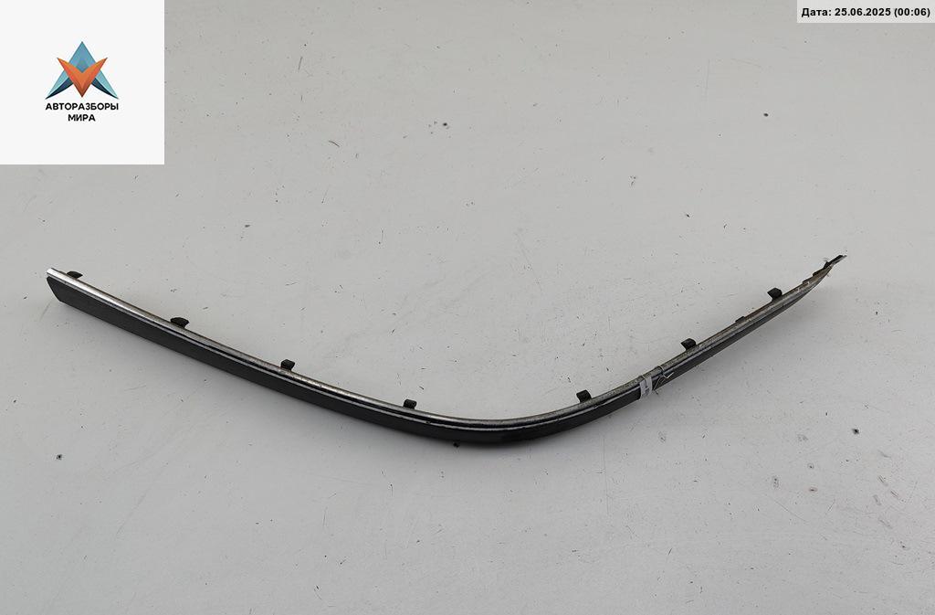 молдинг переднего бампера BMW 5 серия E39 1999, 2.0 л., бензин, МКПП, серый, седан, 8226561 - фото №1